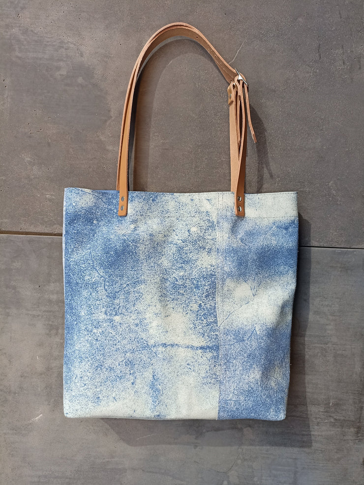 Einkaufstasche aus Leder, Sonderfarbe "Sky"