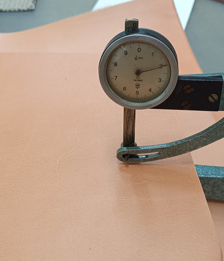 Rindleder vegetabil 1/2 Haut, 2 mm stark